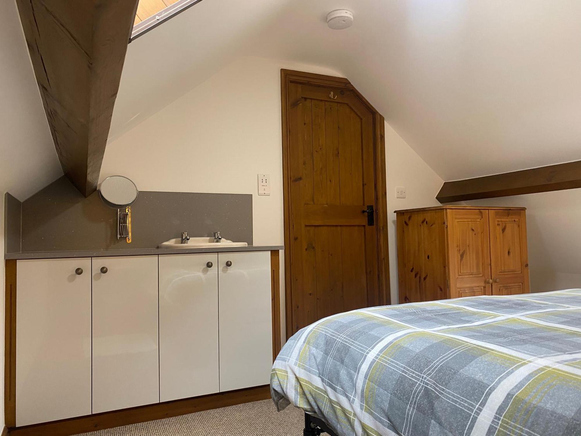 Stable Cottage Скарбъро Екстериор снимка